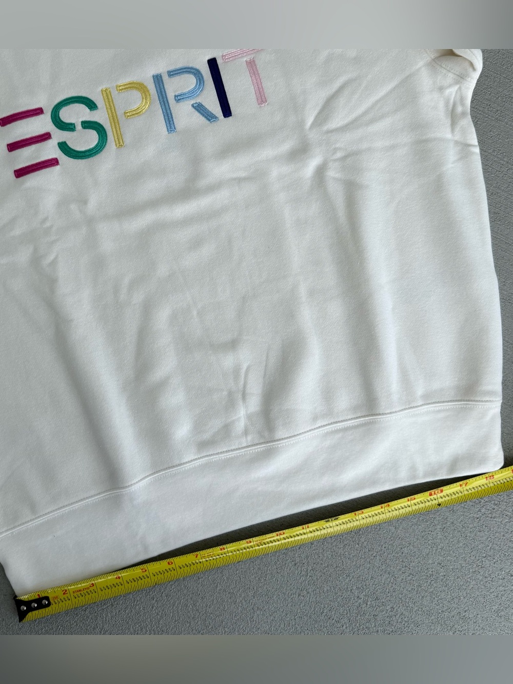 ESPRIT 3-Pack Rainbow/Cream, Blue, Green/White Sweatshirts Embroidered Logo - Picture 16 of 16